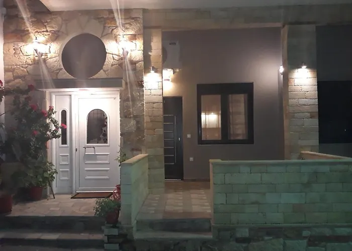 Evdokia\'S Apartments And Rooms